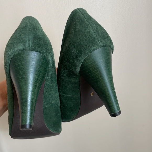 Seychelles Hunter Green Suede Pumps size 8 GUC - Picture 3 of 15